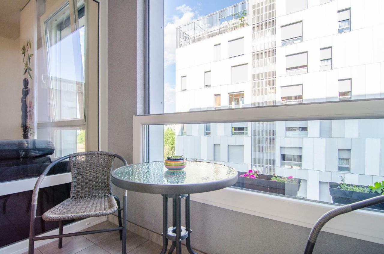 Split Apartment Sinisa 외부 사진