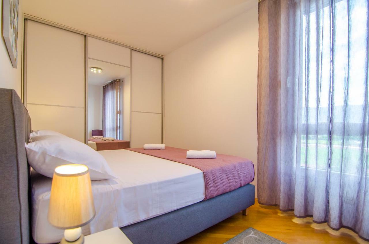 Split Apartment Sinisa 외부 사진